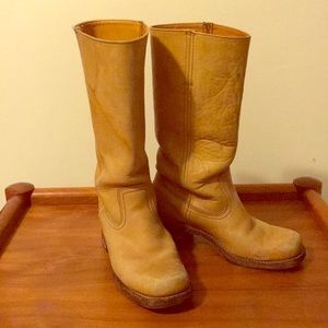 Frye Campus Boots - Banana
